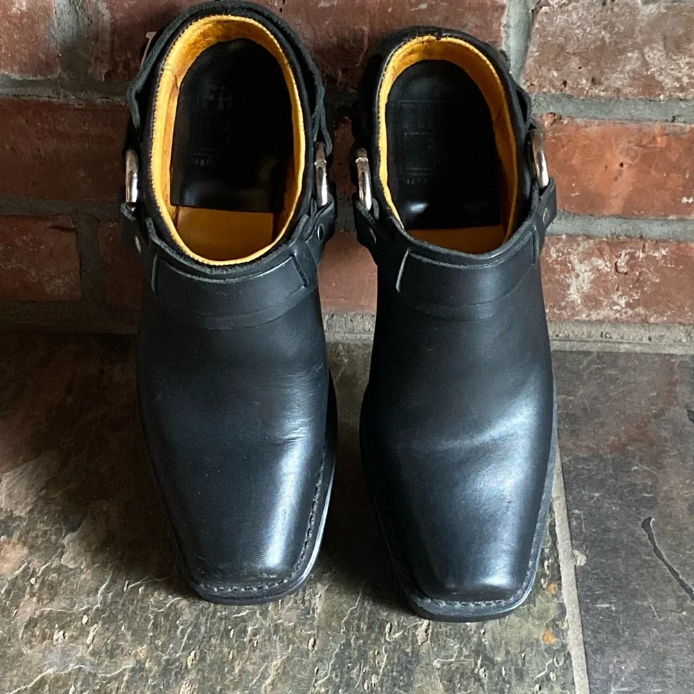 Frye Black Leather Mules with Silver Accents - Picture 5 of 8